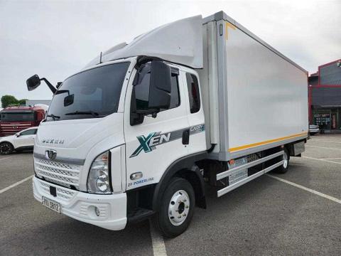 덱센 XEN 3.5톤 냉동탑차 2025년식 135,386km 오토 투냉동 무사고 중고화물차