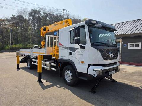 현대 파비스 5톤 카고크레인 2021년식 16,720km 수산 SCS736 무사고 중고화물차